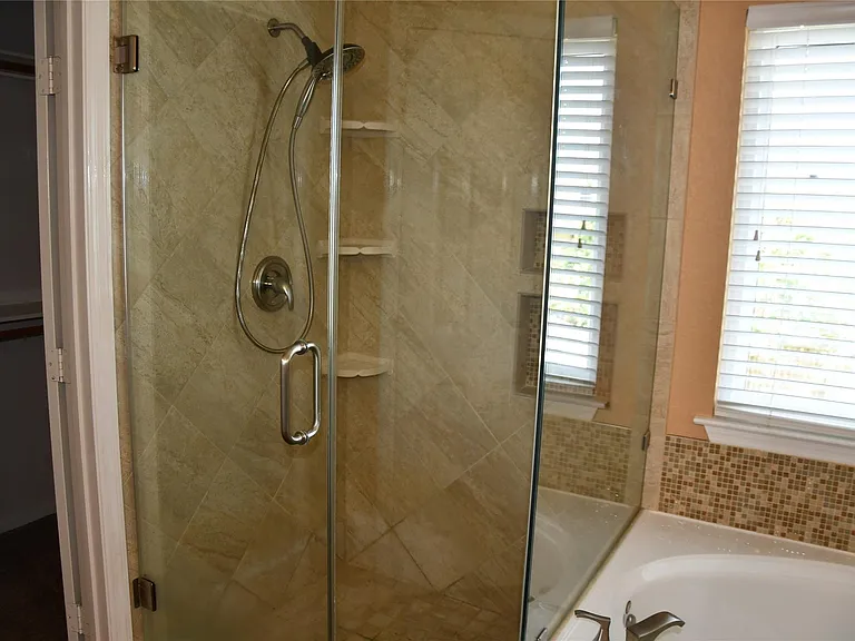 18118 Cypress Valley Ln — Photo 19