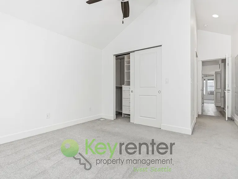 2634 SW Myrtle St — Photo 18