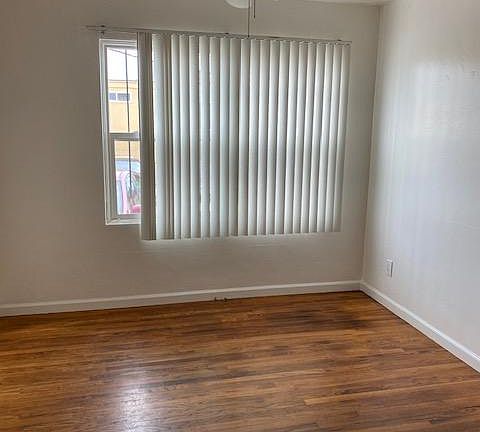 4th image of 4345 51st St