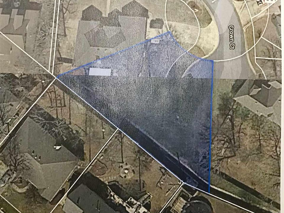 1st image of 2416 Crown Ct