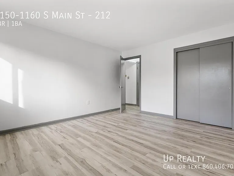 1150-1160 S Main St #212 — Photo 2
