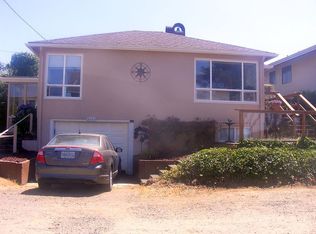 3920 Mina Pl, Depoe Bay, OR