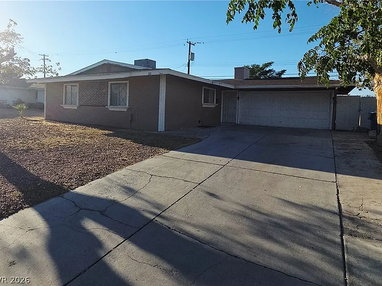3112 Avalon Ave — Photo 2