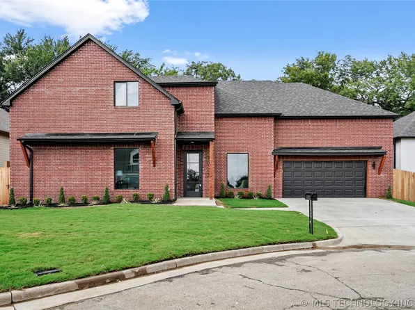 7923 E 26th Pl, Tulsa, OK 74129