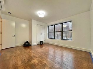 304 Schaefer St #1G, Brooklyn, NY 11237