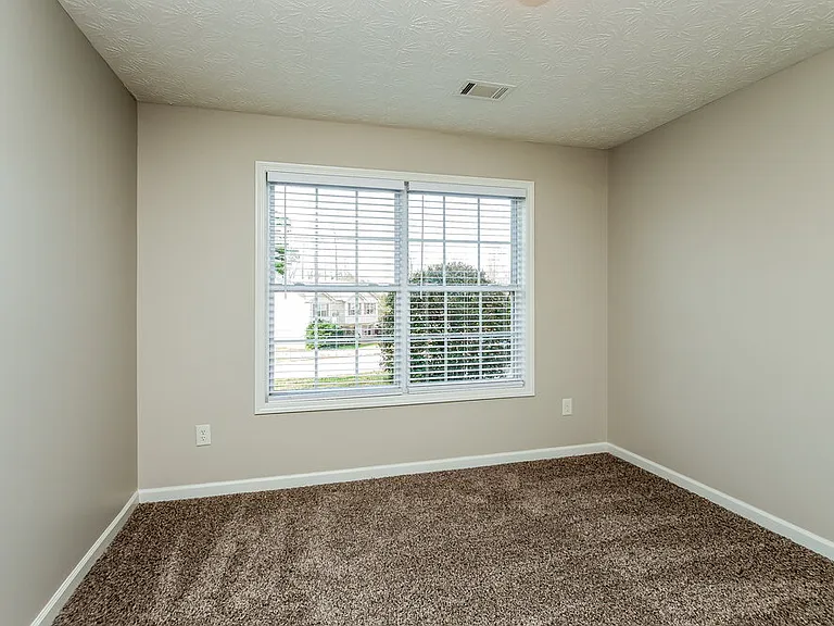 125 Cheyenne Dr — Photo 9