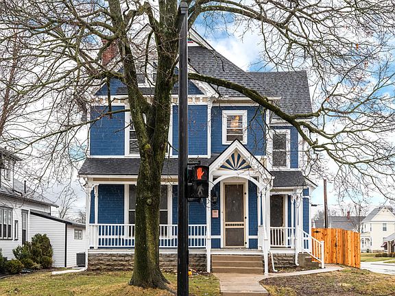 2nd image of 596 Scioto St
