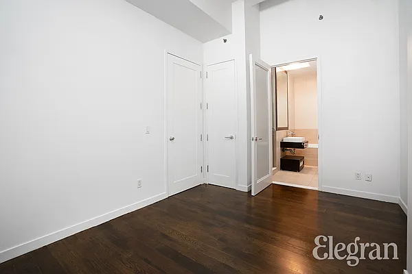 Rented by (Legacy) Elegran | media 16