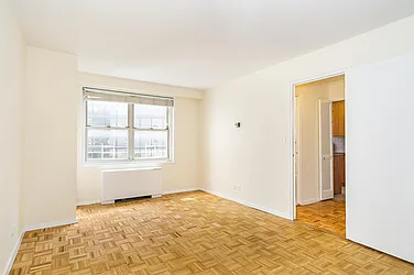 Rented by Century 21 Metropolitan