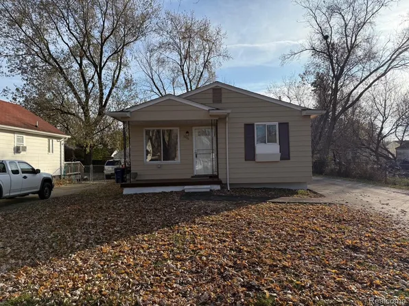 3220 Woodrow Ave, Flint, MI 48506