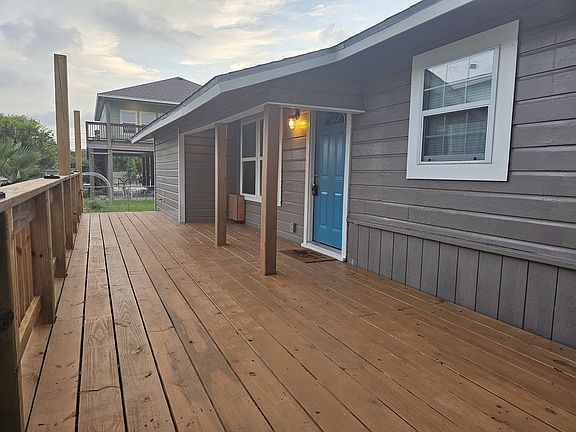 3rd image of 229 Courtland Dr