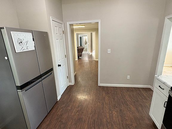 4th image of 614 Byers Ave