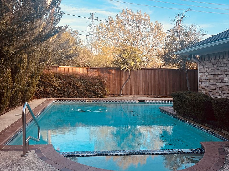 2nd image of 7414 Rustic Valley Dr