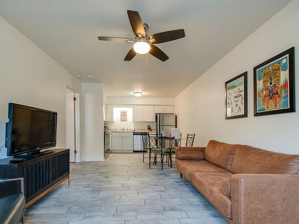 1st image of 907 18th Ave S APT 101