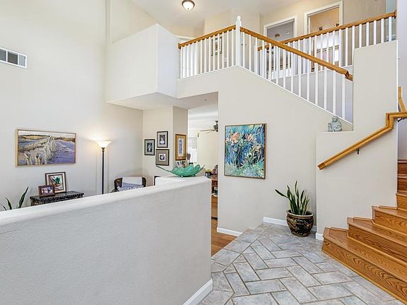 3rd image of 7862 Hermosa St