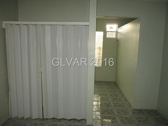 3rd image of 1821 S 17th St