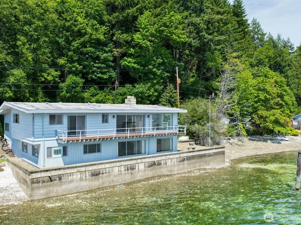 8361 NE North Shore Road, Belfair, WA 98528