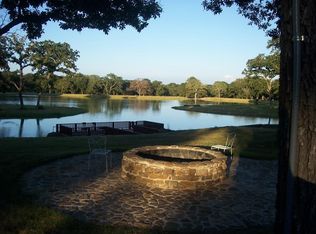 6866 Stokes Rd, Bellville, TX 77418