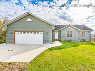 5267 W Cloverdale Rd, Delton, MI 49046