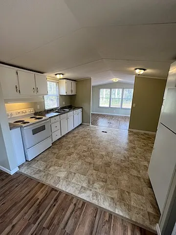 4010 Littlejohn Cir #3 — Photo 4