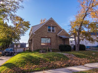 4859 S 7th St, Milwaukee, WI, 53221