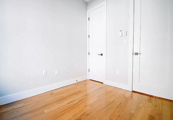 4th image of 558 W 151st St #1W