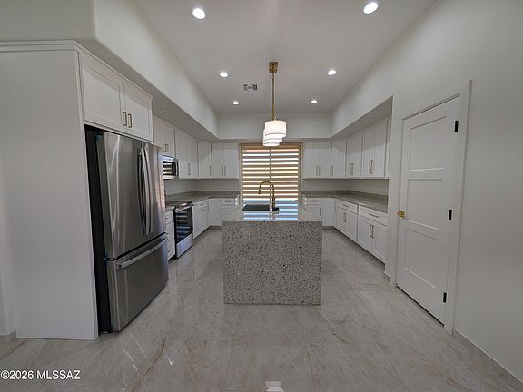5th image of 1811 Cajeme Ct