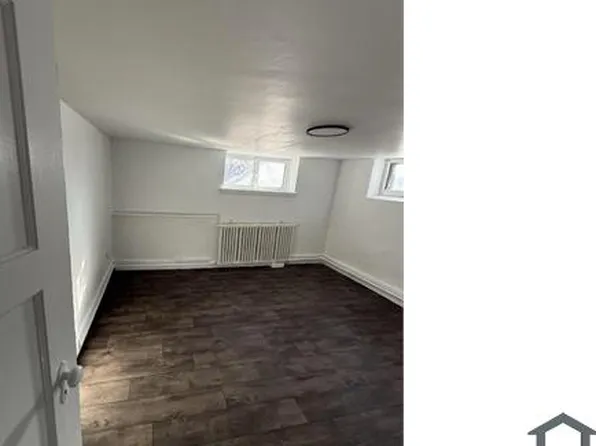 3432 E Cudahy Ave #9, Cudahy, WI 53110