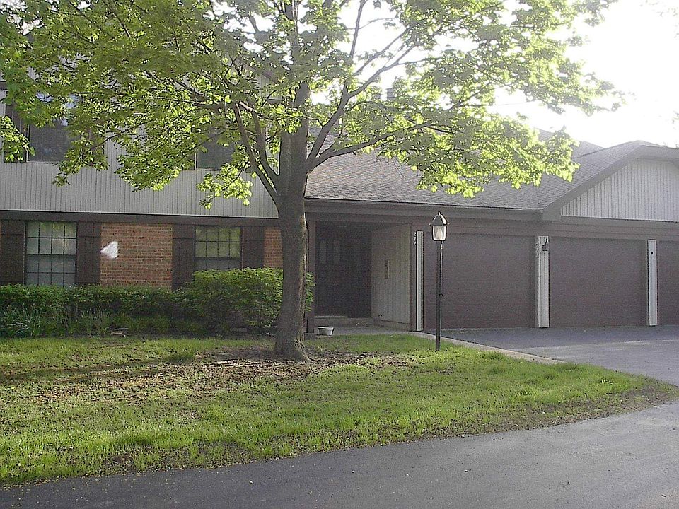 Schaumburg  Condo 