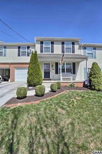 241 G St, Carlisle, PA, 17013