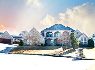 8641 Waterfront Ct, Fort Worth, TX 76179