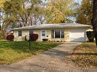 1st image of 5 Hillcrest Ct
