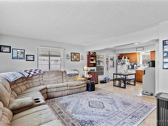 4th image of 1024 Mendota Ct