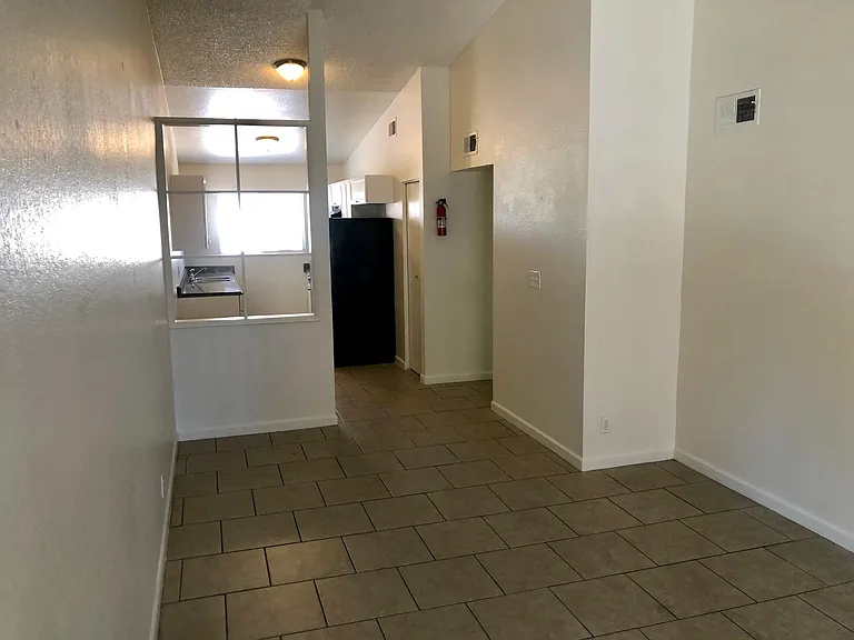 262 W 8th Ave #173 — Photo 3