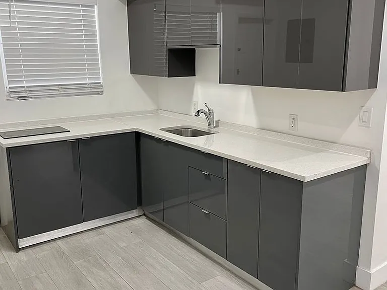 6910 Byron Ave — Photo 1