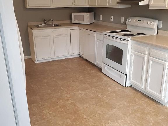 4th image of 5540 Wedgewood Dr