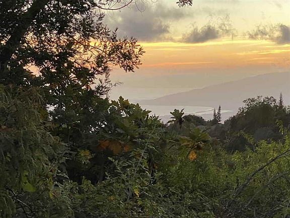 4th image of Haleakala Hwy