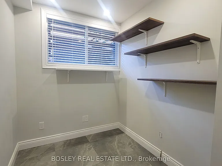 623 Dupont St #LOWER LEVEL — Photo 20
