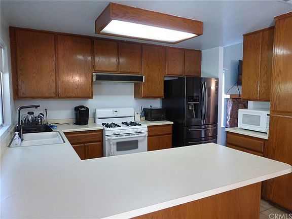 4th image of 2485 Cheryle Ct