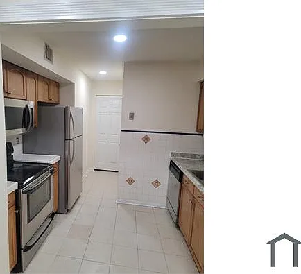 9075 N Laurel Rd #I — Photo 1