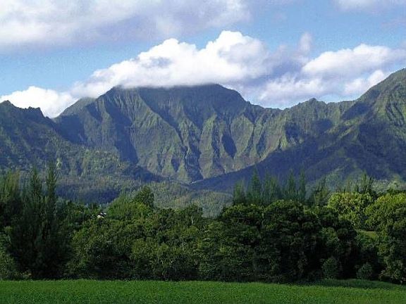 Namahana Mnt behind Villa