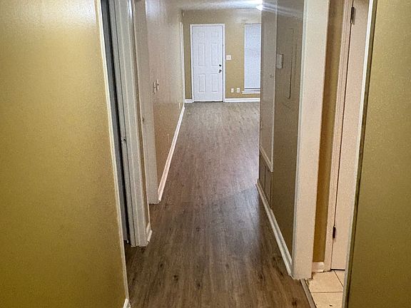 5th image of 3637 Castle Ridge Rd #3639