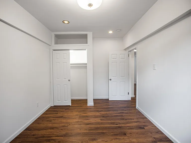 7812 Hudson Ave #1-B — Photo 14