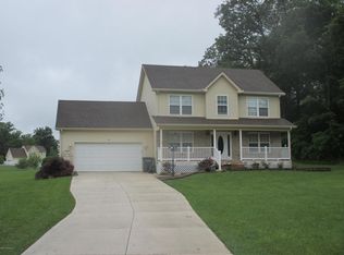103 Irish Ct, Radcliff, KY 40160