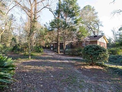2nd image of 2357 Skyland Dr