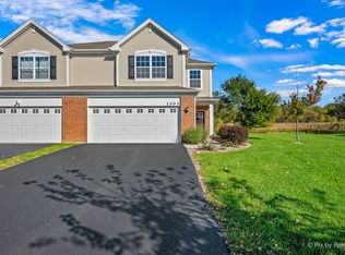 1303 Draper Rd, McHenry, IL 60050