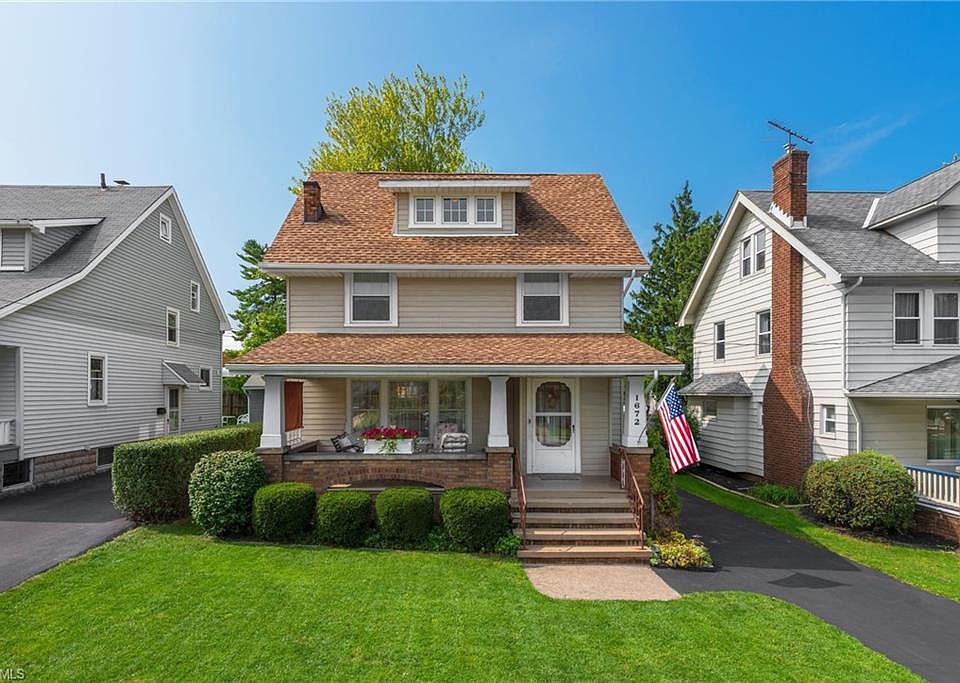 1st image of 1672 Lewis Dr
