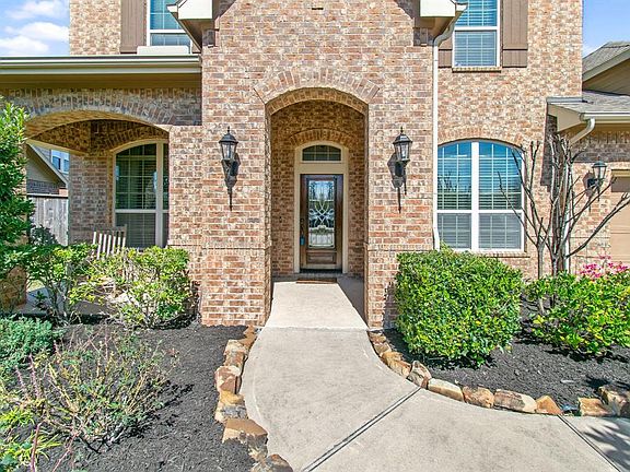 5th image of 3611 Cape Vista Ct