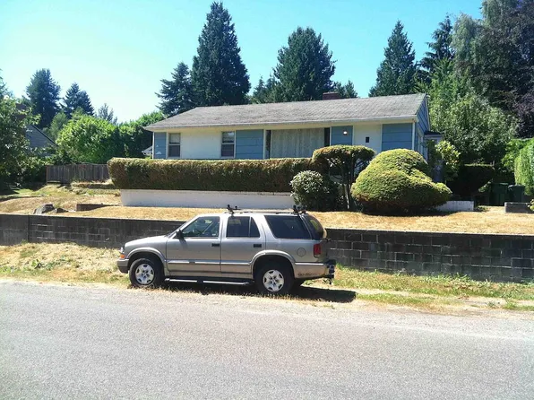 2623 NE 137th St, Seattle, WA 98125