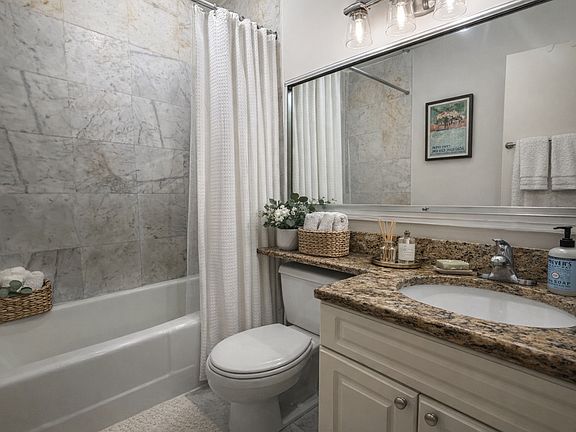 5th image of 449 W 44th St APT 3H